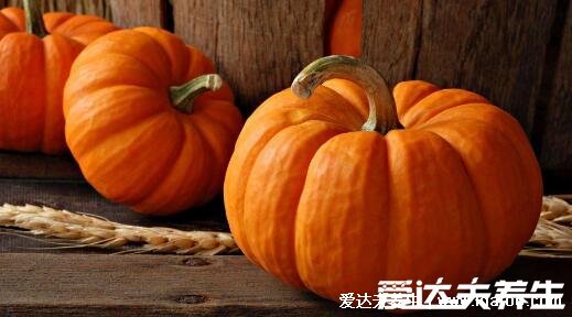 虾煮几分钟就熟了,一般5分钟/小虾时间短(虾和7种食物不能一起吃)