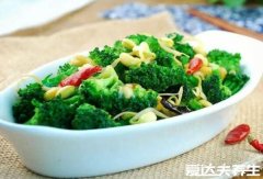 西兰花的功效与作用，美白抗衰老/促进身体