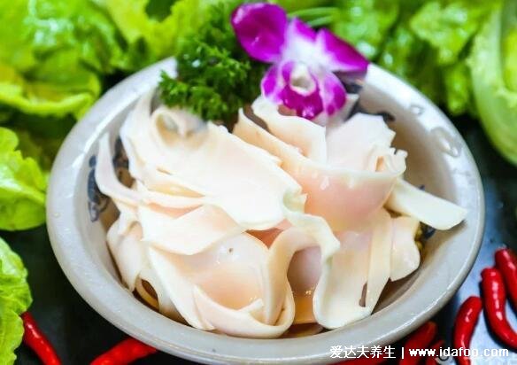 猪天梯是什么部位多少钱一斤,猪上颚连接牙龈的肉是软骨(大致40元/斤)