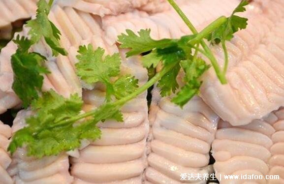 猪天梯是什么部位多少钱一斤,猪上颚连接牙龈的肉是软骨(大致40元/斤)