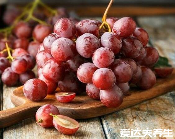 常吃5种降血脂水果,能够有效降低体内血脂预防疾病