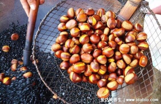 炒栗子为什么要放石子,吃板栗会吃出胃出血吗(吃多会胀气)