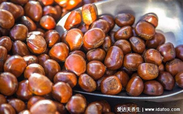 炒栗子为什么要放石子,吃板栗会吃出胃出血吗(吃多会胀气)