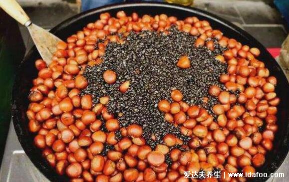 炒栗子为什么要放石子,吃板栗会吃出胃出血吗(吃多会胀气)