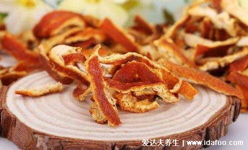 陈皮和橘子皮有什么区别,新鲜橘子不能泡水(橘子皮加工成陈皮)