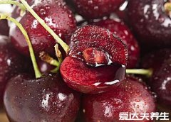 车厘子每天吃多少合适，200g或15颗左右(吃多