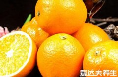 橙子蒸蒸治咳嗽的做法，先用盐和小苏打浸