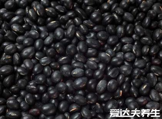 醋泡黑豆治疗白头发,四步还你自然黑发