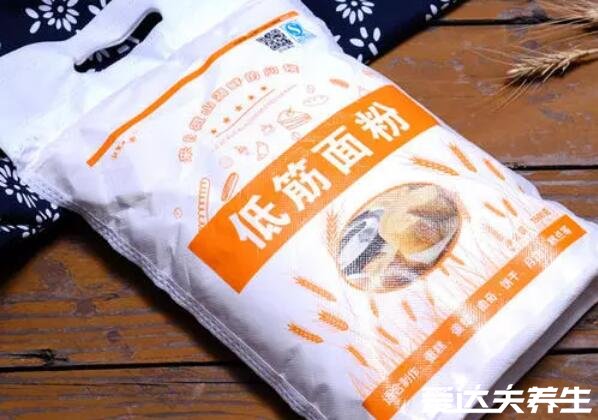 低筋面粉可以做什么在超市叫什么,叫蛋糕粉可用来做小点心