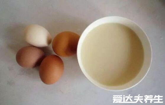 豆浆和鸡蛋能一起吃吗,可以但须注意一定要煮熟后在同食