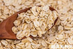 胆固醇偏高吃什么食物可以降胆固醇，燕麦