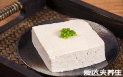 豆腐不能和什么一起吃，豆腐相克食物大全