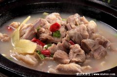 炖羊肉不能少的四种调料，不仅去腥增味还