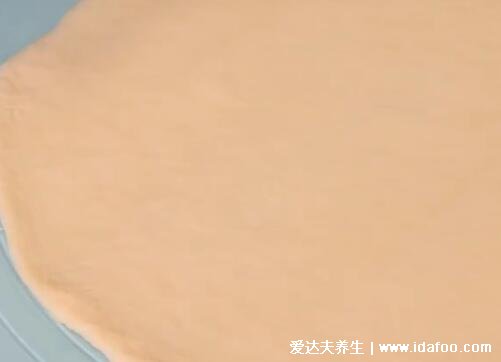 高筋面粉适合做什么,可做美味牛角包有视频做法(爱吃面包不要错过)