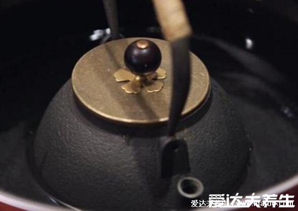 花雕酒是黄酒吗,花雕酒是黄酒的一种(花雕酒就是女儿红)