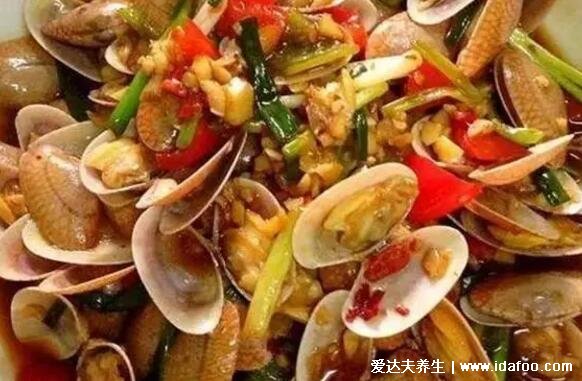 花甲怎么清洗内脏视频,香油盐水浸泡可快速吐出泥沙(内脏可吃)