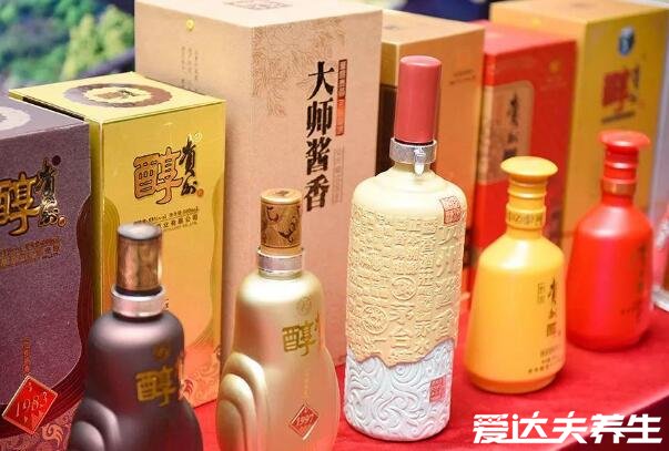 榴莲不能和什么一起吃，与白酒同食轻则酒精中毒重则危及生命