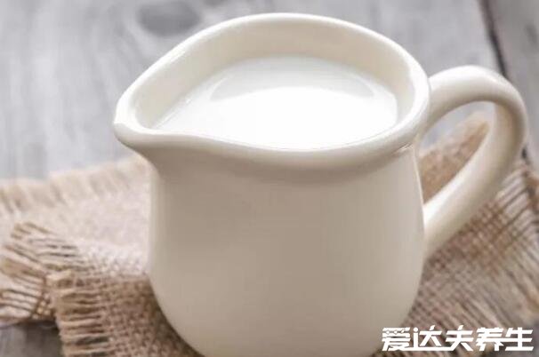 榴莲不能和什么一起吃，与白酒同食轻则酒精中毒重则危及生命