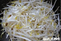 绿豆芽怎么炒好吃，先放醋再加盐炒出来的