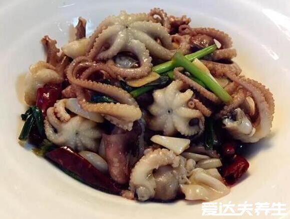 驴肉不能和什么一起吃,和菌菇食物一起吃会引发心痛甚至死亡