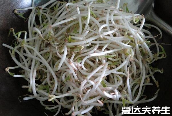 绿豆芽怎么炒好吃,先放醋再加盐炒出来的豆芽清脆爽口