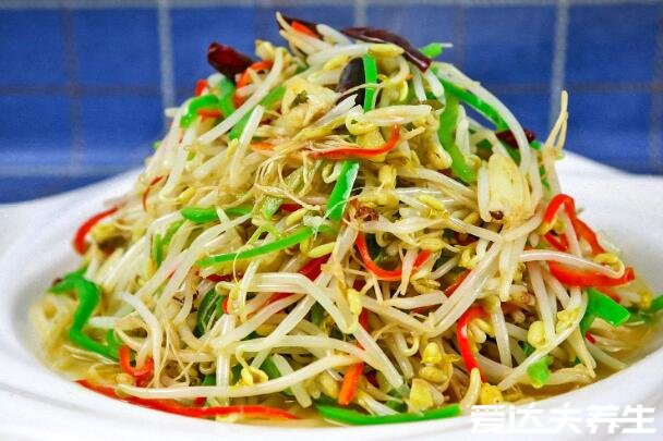 绿豆芽怎么炒好吃,先放醋再加盐炒出来的豆芽清脆爽口