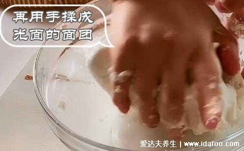 米酒汤圆的做法,从糯米粉做小汤圆开始(煮制过程视频及步骤)