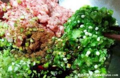 牛肉配啥菜包饺子好吃,牛肉大葱馅的饺子