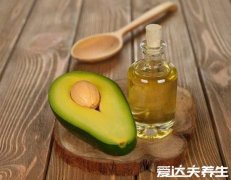 牛油果油的功效与作用及食用方法,生熟吃