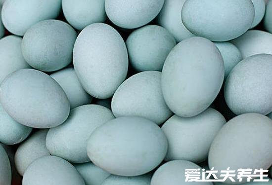 皮蛋是什么蛋不能和什么一起吃,为腌制后的皮蛋禁与红糖同食
