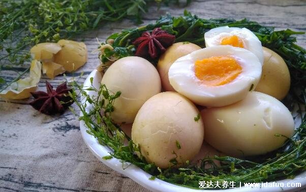 荠菜煮鸡蛋吃死人是真的吗,假的(附4大荠菜花煮鸡蛋的功效)