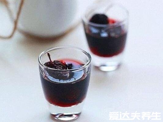 桑葚酒的功效与作用,除生津止渴还有这四大功效(三高者必看)