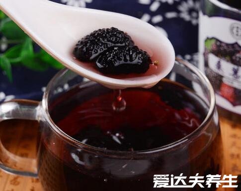 桑葚酒的功效与作用,除生津止渴还有这四大功效(三高者必看)
