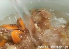 扇贝肉怎么做好吃，试试韭菜炒扇贝肉有视