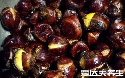 生板栗怎么去皮,热胀冷缩去壳最完整(不建议用第一种)