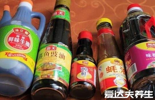 生抽和酱油的区别,从颜色到用途都不相同(千万别弄混)
