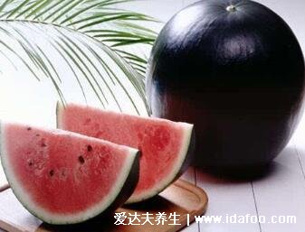 世界十大奢侈水果排名,黑皮西瓜最贵(一个价格高达1.7万人民币)