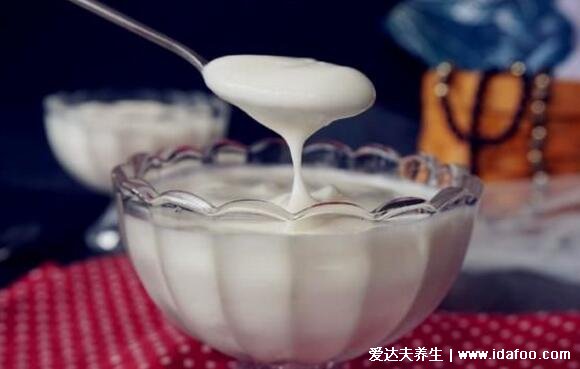 酸奶可以加热吗,用50度热水烫温或微波炉加热25秒(不影响营养)