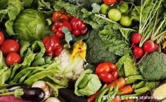 糖尿病吃什么食物最好,苦瓜黄瓜是理想食