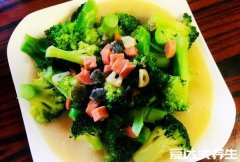 西兰花怎么做好吃，这样做的上汤西兰花味