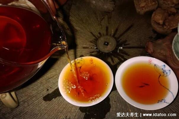 普洱茶的冲泡方法,超详细的7个泡茶步骤(新手一看就会)