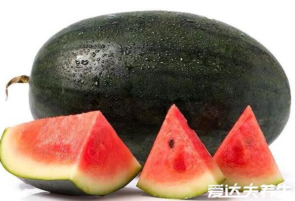 香蕉不能和什么一起吃,和酸奶一起脾胃不好容易腹泻(6种相克食物)