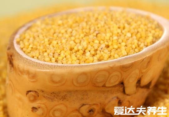 小米粥怎么煮好吃又营养，挑选优质小米冷水下锅好吃又简单