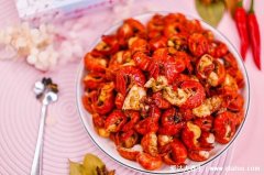 小龙虾的营养价值及功效与作用，高蛋白低