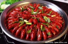 小龙虾头部里的黄是什么?可以吃吗？是虾黄