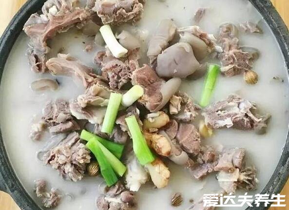 血压低吃什么能补上来,首选猪肝提高血压的效果最好