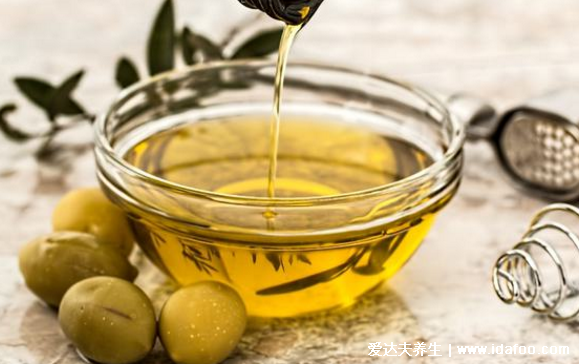 亚麻籽油怎么吃减肥最好,分享四种吃法让你越吃越瘦