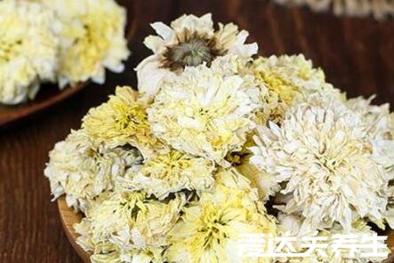 燕麦片的功效与作用及食用方法,降脂降糖、减肥人群的最佳选择