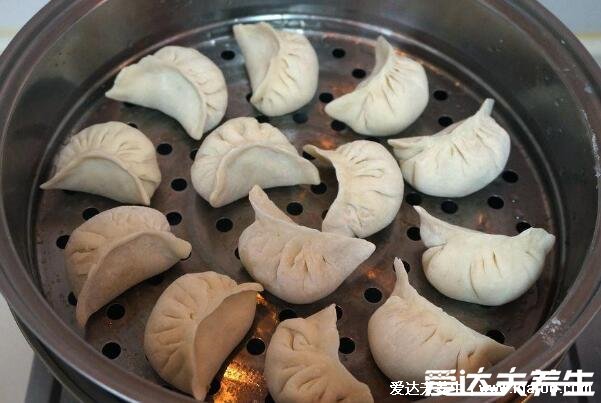 羊肉馅饺子配什么菜好,年夜饭试试韭菜馅附视频(韭菜补肾温阳)
