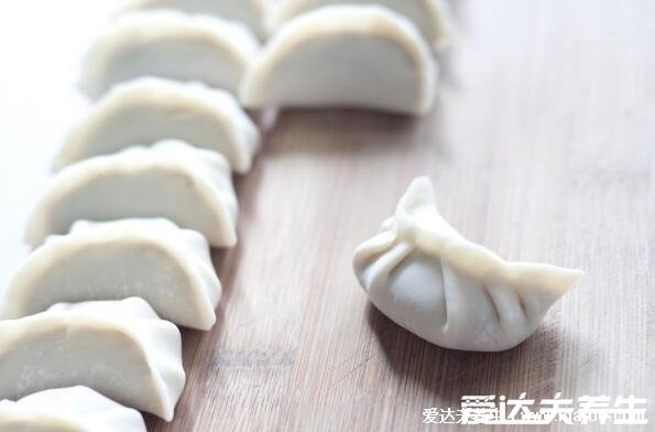 羊肉馅饺子配什么菜好,年夜饭试试韭菜馅附视频(韭菜补肾温阳)